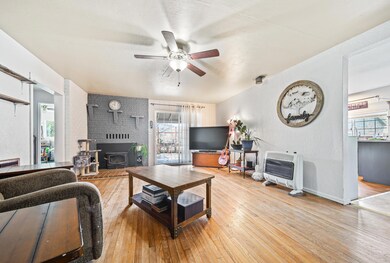 7558 Maple Ln, Central Point, OR 97502 - photo 6