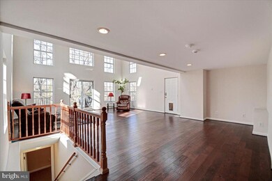 9121 Flamepool Way, Columbia, MD 21045 - photo 4