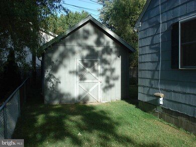 505 W Harbor Rd, Saint Michaels, MD 21663 - photo 2