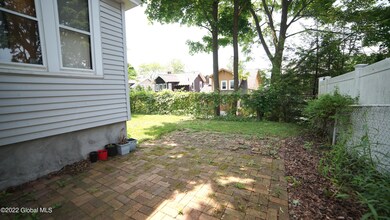 864 Myrtle Ave unit 2, Albany, NY 12208 - photo 6