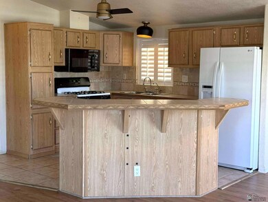 13717 E 52nd St, Yuma, AZ 85367 - photo 5