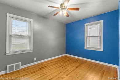 4123 Abbott Ave, Lincoln Park, MI 48146 - photo 7