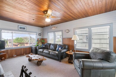 3237 SW Beach Ave, Lincoln City, OR 97367 - photo 3