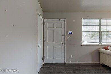 6723 Daughtry Blvd S, Jacksonville, FL 32210 - photo 6