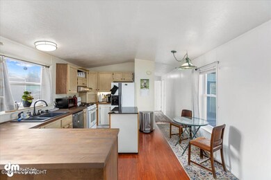 05-Kitchen_IMG_4548_SSW