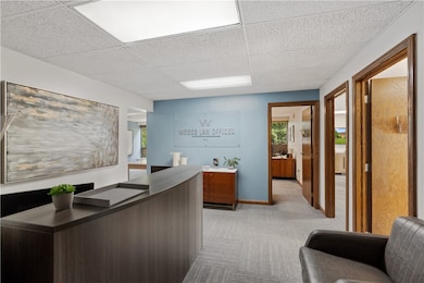 200 Commerce Dr unit 210, Coraopolis, PA 15108 - photo 3