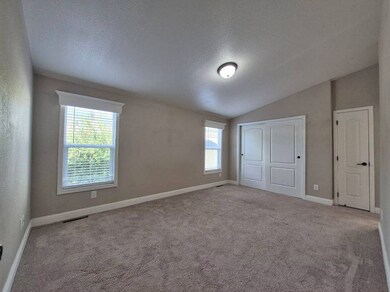 4554 Chippewa Ln unit 287, Redding, CA 96003 - photo 7