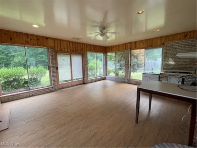 15995 Elbrook St NE, Alliance, OH 44601 - photo 5