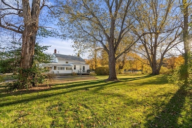 83 Fairhaven Rd, Mattapoisett, MA 02739 - photo 2