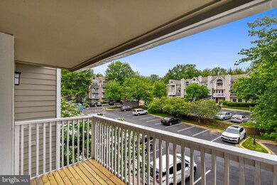 5818 Inman Park Cir unit 200, Rockville, MD 20852 - photo 5