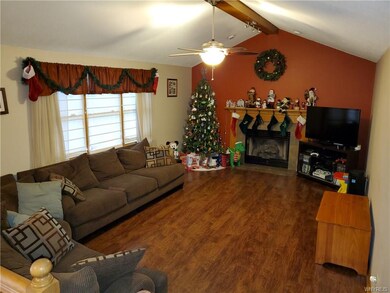 3218 Rachelle Dr, North Tonawanda, NY 14120 - photo 3