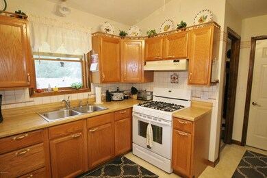 4315 17th St, Dorr, MI 49323 - photo 3