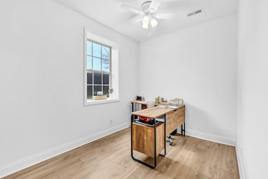 1838 Patricia Dr, Clarksville, TN 37040 - photo 5