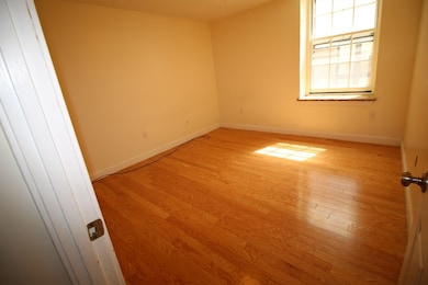 191 Thorndike St unit 1-14, Lowell, MA 01852 - photo 7