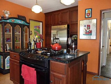 4220 Brookside Rd, Ottawa Hills, OH 43606 - photo 5