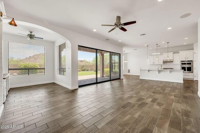 mls_9017 E June Cir-3
