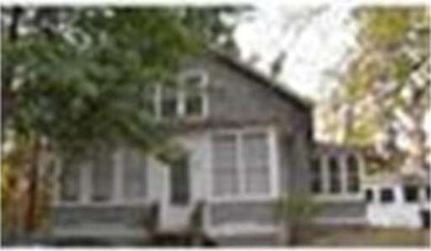 47 Lawnwood St, Springfield, MA 01119 - photo 2