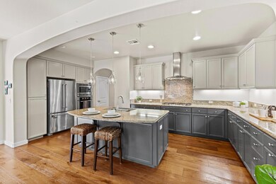 2846 Roundstone Dr, Gilroy, CA 95020 - photo 5