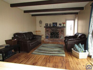 3406 SW Skyline Pkwy, Topeka, KS 66614 - photo 7