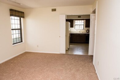 2879 Springhaven Place, Macungie, PA 18062 - photo 7