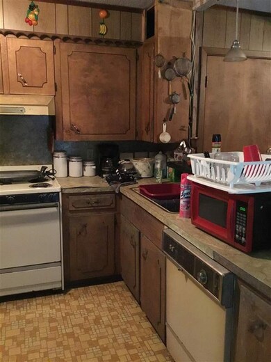 228 Cherokee Trail, Texarkana, TX 75501 - photo 7