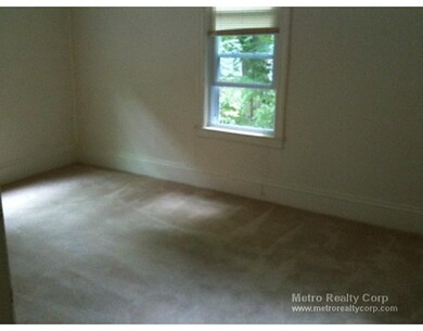 25 Oakland St, Newton, MA 02458 - photo 5