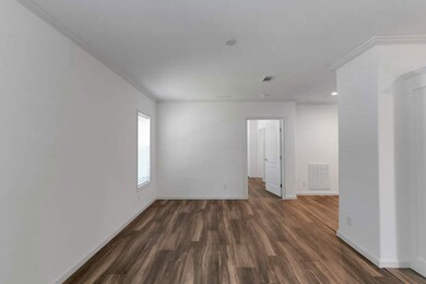 633 Chestnut Ct unit B25, Deland, FL 32724 - photo 6