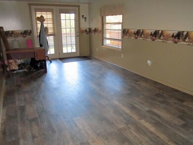 27300 Cook Rd, Logan, OH 43138 - photo 7