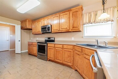 122 Westend Ln, Weatherford, TX 76088 - photo 6