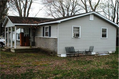 155 Fairlane Dr, Manchester, TN 37355 - photo 2