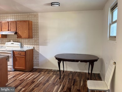 1201 Abel Ave, Capitol Heights, MD 20743 - photo 4