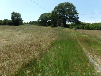 12500 Pine Bluff Rd, Midland, NC 28107 - photo 2