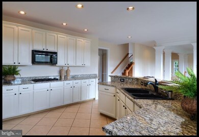 13002 Shaneybrook Cir, Reisterstown, MD 21136 - photo 5