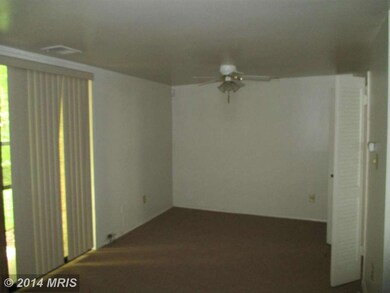 3352 Huntley Square Dr unit T-2, Temple Hills, MD 20748 - photo 3