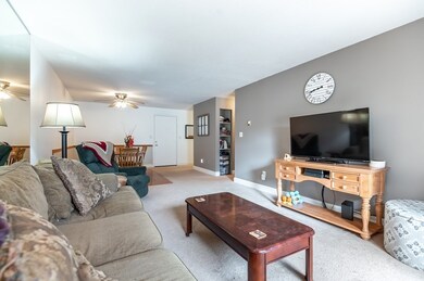 1 Greenbriar Dr unit 107, North Reading, MA 01864 - photo 4