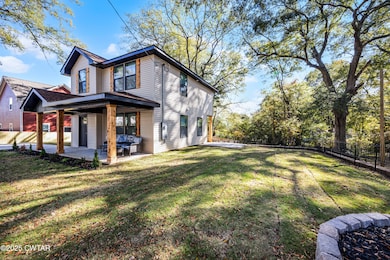 218 W King St, Jackson, TN 38301 - photo 3