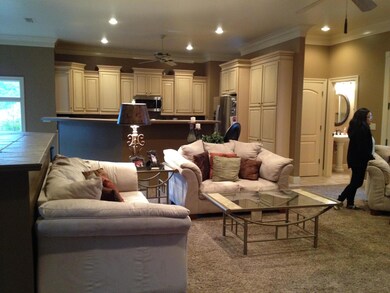 390 Lebanon Rd, Laurel, MS 39443 - photo 4