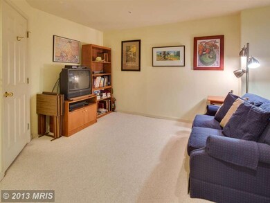 7305 Rocky Creek Dr, Columbia, MD 21046 - photo 5