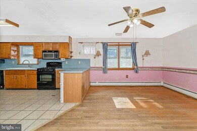 6103 Pembrook St, Frederick, MD 21704 - photo 4