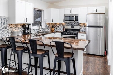 Kitchen Overview