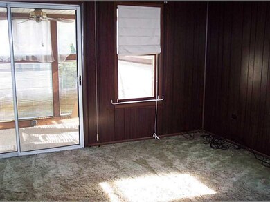Living Room. side 1
