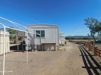 1240 Acacia Rd unit 40, Quartzsite, AZ 85346 - photo 5