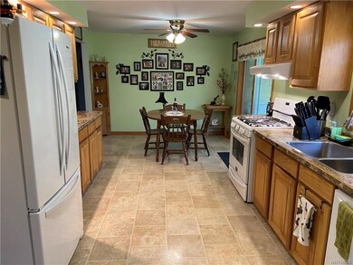 Eat in Kitchen