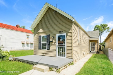 018-photo-front-view-12771185