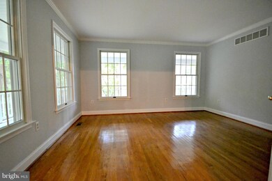 10228 Harvest Fields Dr, Woodstock, MD 21163 - photo 4