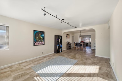 2115 Hendola Dr NE, Albuquerque, NM 87110 - photo 6