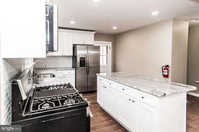 54 E Bettlewood Ave, Oaklyn, NJ 08107 - photo 3