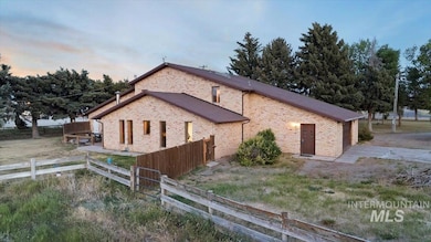 1872 E 1750 S, Gooding, ID 83330 - photo 2