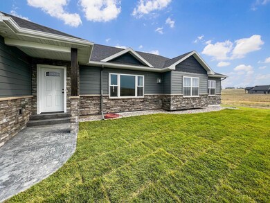 53 Stone Mill Ln, Great Falls, MT 59405 - photo 2