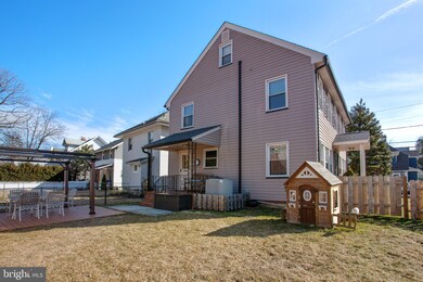 104 W Centre St, Woodbury, NJ 08096 - photo 4